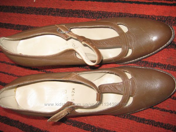  женские кожаные туфли размер 40-41