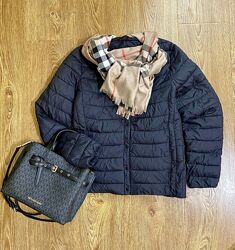 Легка вітрівка на кнопках Оджі