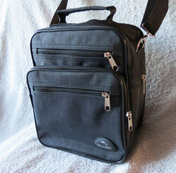 Мужская сумка Wallaby2665 черная барсетка через плечо 20х25х16см