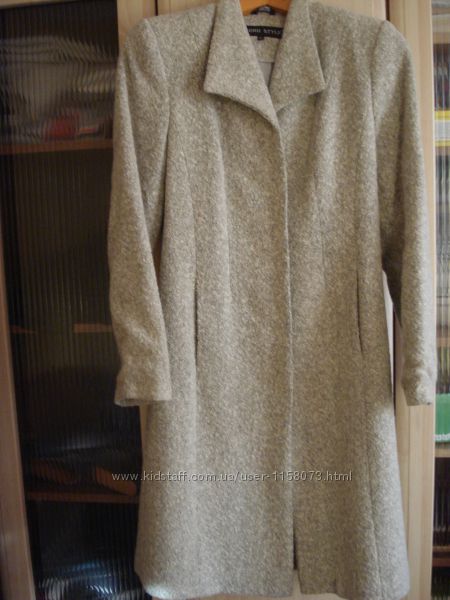 Элегантное демисезонное пальто, размер 38 наш 44