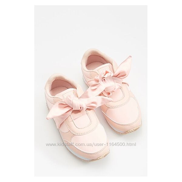 Дитячі кросівки для дівчинки Reserved Польща Розмір 28 18 см рожеві
