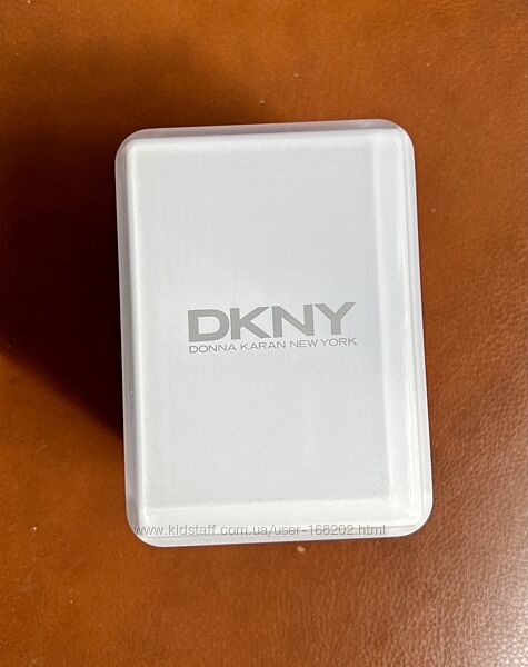 Оригинальная Коробка для часов футляр кейс DKNY