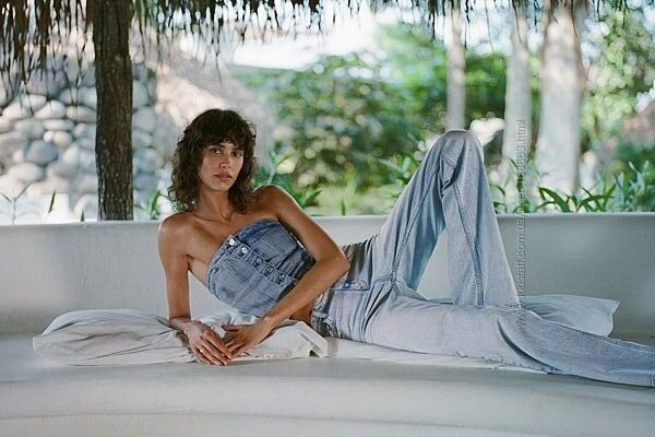 Расклешенные джинсы с высокой посадкой Zara, 38р, оригинал
