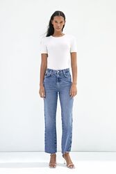 Прямые джинсы с высокой посадкой Zara, 40р, оригинал 
