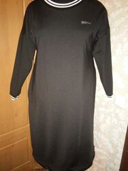 теплое Спортивное  черное платье Оверсайз