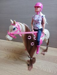 Simba, лялька Штеффі з конем в костюмі жокея