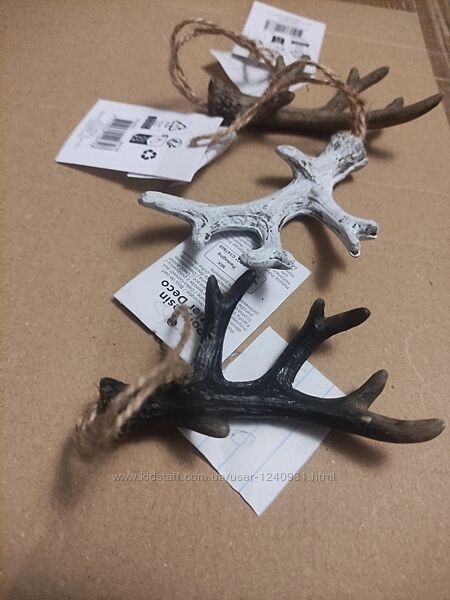 Декоративна новорічна підвіска з рогів оленя