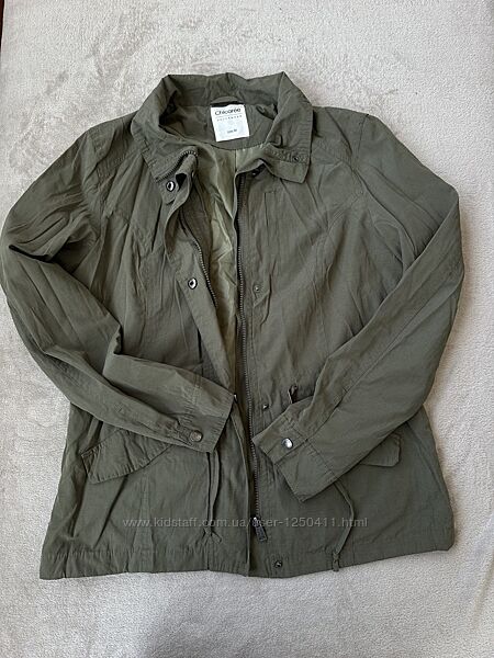 Жіноча вітровка Chicoree