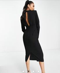 Платье миди с высоким воротником и подплечниками Asos 