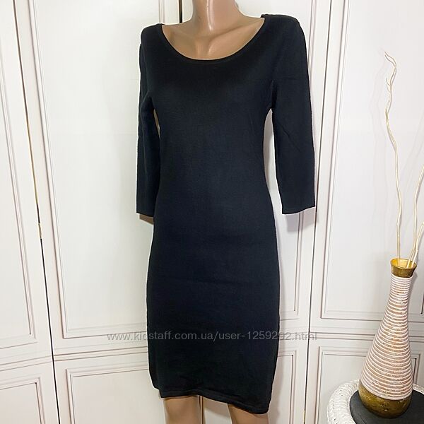 Чёрное платье футляр Gloria Jeans, р. М