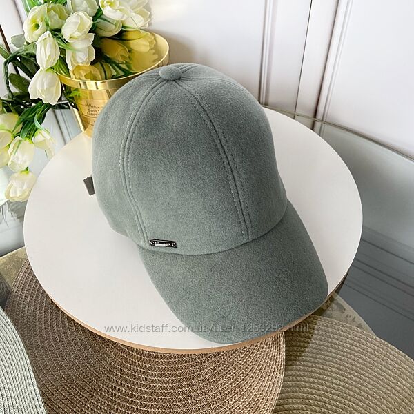 Бейсболка кашемир серо-зеленая