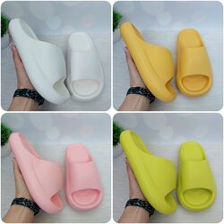 Супер ціна Яскраві легенькі шльопанці з піни 