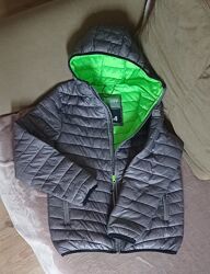 Демисезонная стёганая куртка Reserved р. 164, для подростка. Идеальное сост