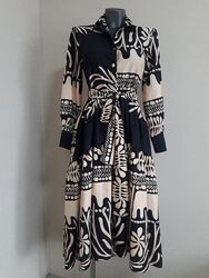 Шикарное, эксклюзивное, элитное пышное платье Miho&acutes, Италия