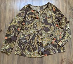 Блузка нарядная вензель на 46-48 р.