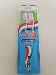 Зубна щітка Aquafresh Clean & flex, 2 шт