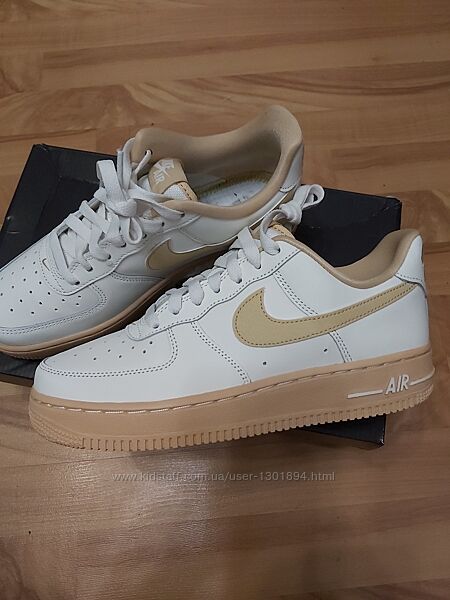 Кросівки Nike Air Force