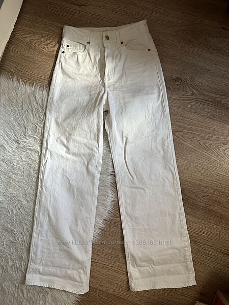 Молочні прямі джинси h&m, розмір 36
