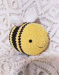 Пчела игрушка плюшевая