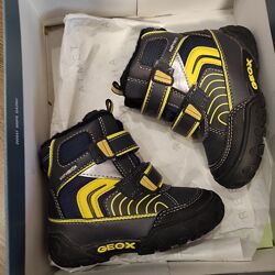 Зимние ботинки Geox Джеокс 22 р.14 см. Состояние новых