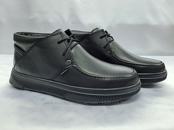 РаспродажаКомфортные демисезонные ботинки кожаные на шнурках Bertoni