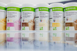 Полная распродажа Протеиновый Коктейль для похудения Гербалайф Herbalife