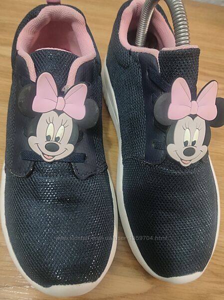 Мега стильні легкі кросівочки дівчинці &92minnie mouse от disney&92р.33