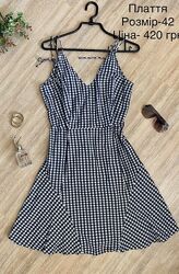 Плаття в клітинку