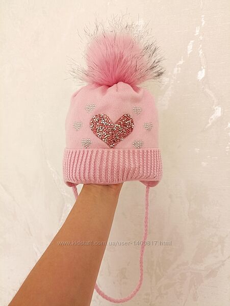 Шапочка на флісі для дівчинки.