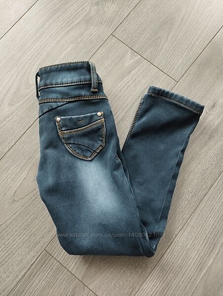Чудові джинси на флісі 6-7 років