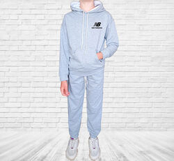 #4: світло-сірий