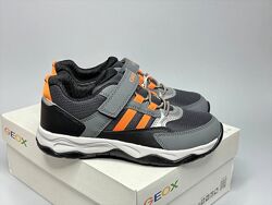 Дитячі кросівки Geox Calco 31-35 р хлопчику