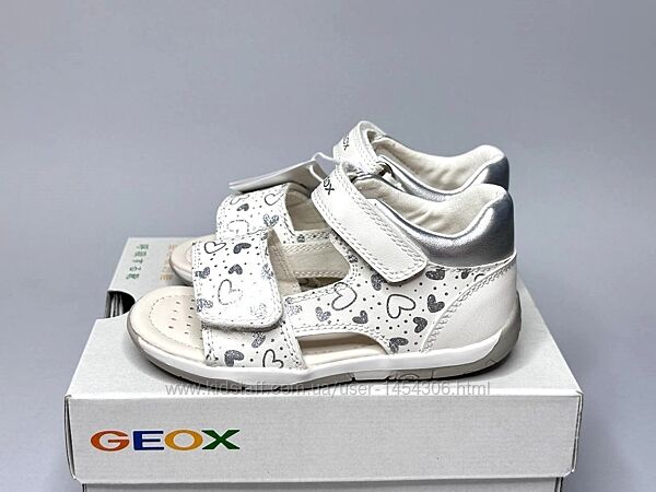 Дитячі шкіряні босоніжки Geox Tapuz 25 р-р, сандалі на дівчинку