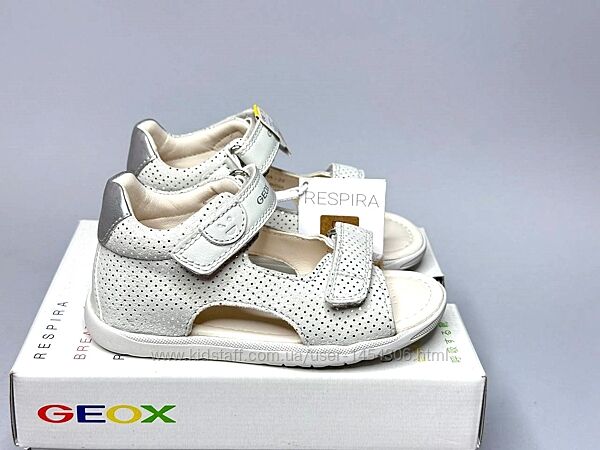 Дитячі шкіряні босоніжки Geox Macchia 25,26  р-р, сандалі на дівчинку