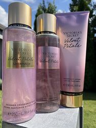 Velvet Petals мист лосьон міст лосьйон Victoria&acutes Secret гель для душу
