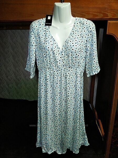 Нова, фірмова, модна сукня, плаття в квітковий принт 44 р Esmara