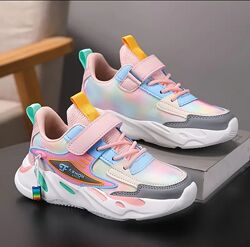 Кроссовки для девочки