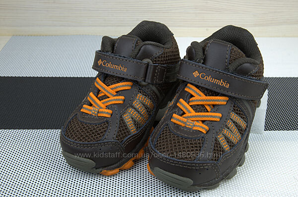 Кожаные кроссовки Columbia для мальчика размер 5, EUR 21