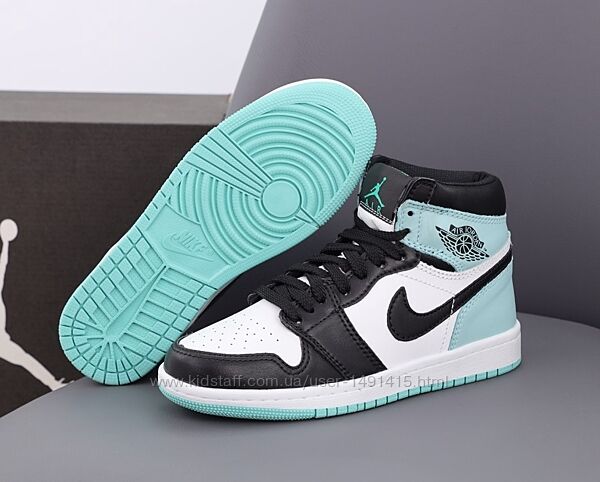 Женские кроссовки Nike Air Jordan 1 Retro. Найк Джордан. УНИСЕКС
