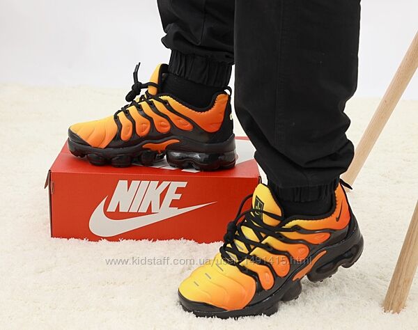Мужские кроссовки Nike Air Vapor Max. Orange