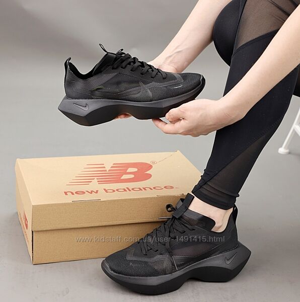 Женские кроссовки Nike Vista. Black