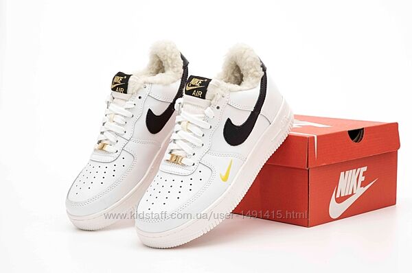 Зимние женские кроссовки ботинки Nike Air Force. Унисекс. White. С МЕХОМ.