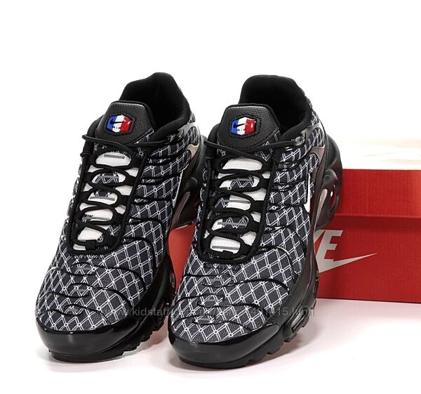 Мужские кроссовки Nike Air Max TN Plus. Black
