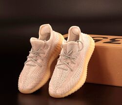 Женские кроссовки Adidas Yeezy Boost 350 V2. Адидас Изи. РЕФЛЕКТИВ. 
