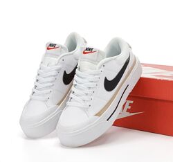 Женские кроссовки Nike Court Legasy lift. White