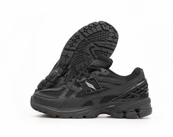 Мужские кроссовки New Balance 1906U. Black. Нью Беленс.
