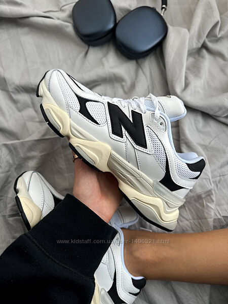 Кросівки New Balance 9060 White Black