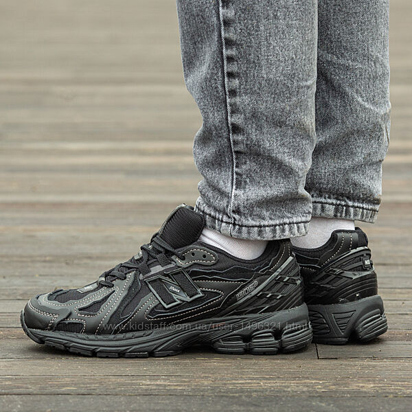 Кросівки New Balance 1906D Protection Pack Triple Black