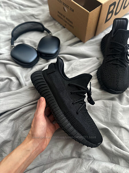 Кросівки Adidas Yeezy Boost 350 V2 Onyx 
