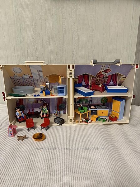 Playmobil будинок з фігурками та аксесуарами 